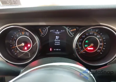 2020 Jeep Wrangler Unlimited Sport 4X4 z USA, uszkodzony, nr VIN 1C4HJXDGXLW331315